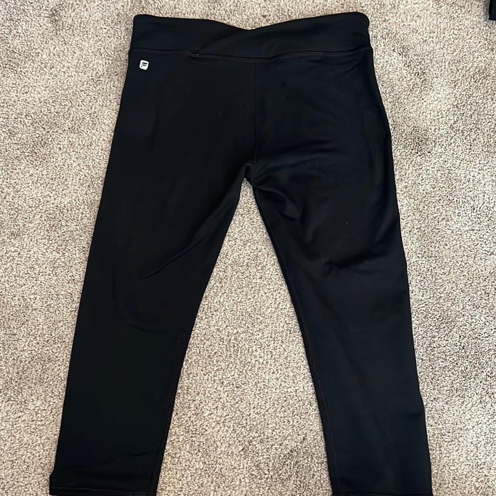 Fabletics cropped black leggings